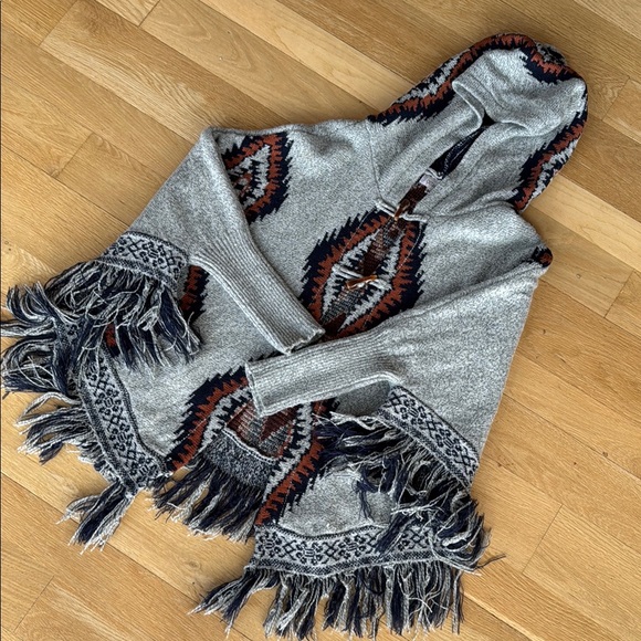 Oceanus Tribal Geometric Hooded Poncho with Fringe Women’s size Small - Picture 13 of 16